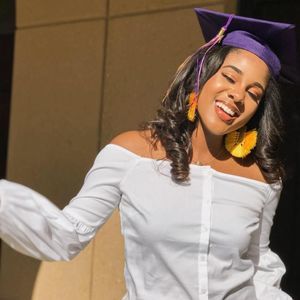 Meet your Posher, Trenaty